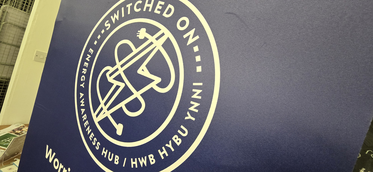 SwanseaCouncil's tweet photo. Open this Thursday, Friday (both 10am-4pm), 208 High Street - your city centre #EnergyAwarenessHub β the team can help you work to overcome high energy bills. #switchedon #costofliving #swanseaprojectzero #netzero2050 #HereForYouThisWinter https://t.co/2A7wnOaGXJ