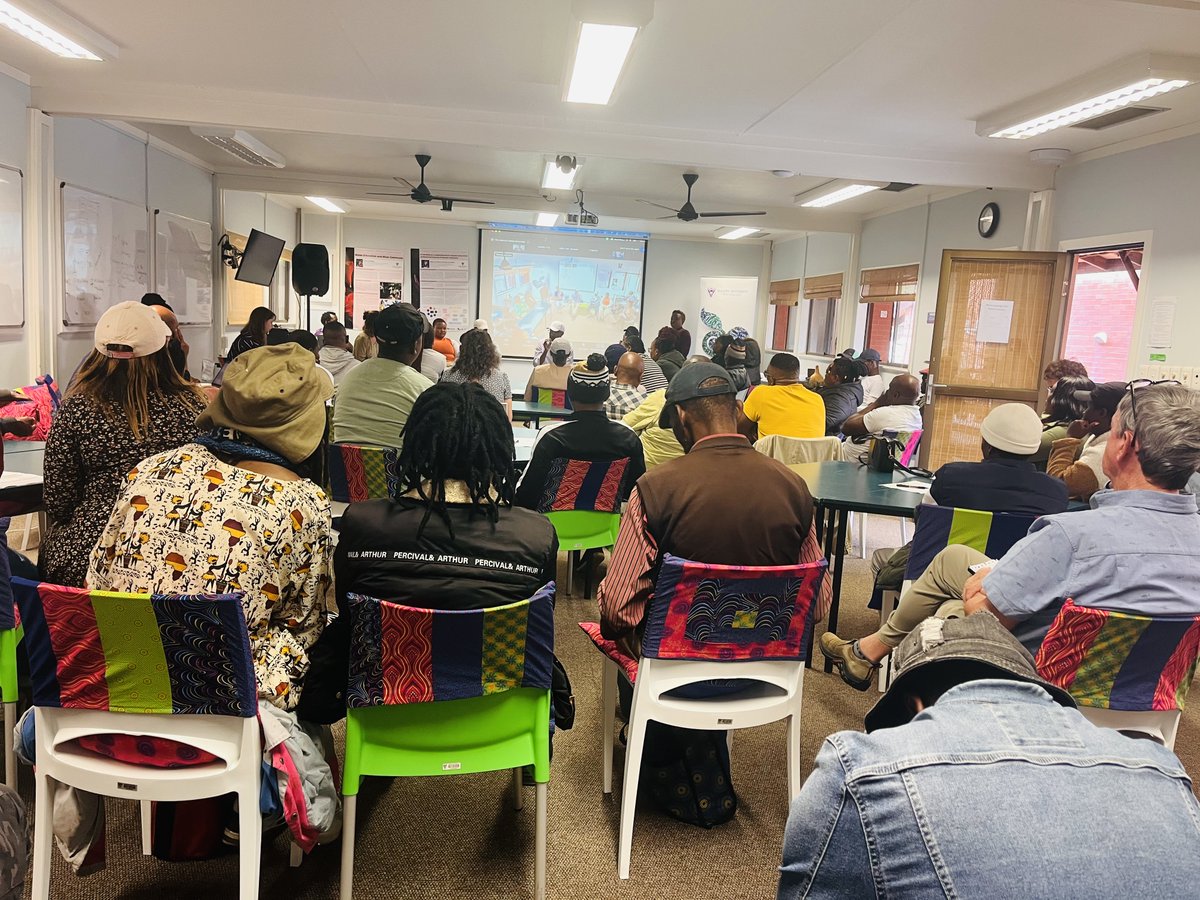 Soft Launch of Youth Marketplace (YOMA) micro learning units developed via 360 Articulate.
#RhodesUniversity
#ELRC
#UNICEF
#YOMA 
#Agroecology
#Waste 
#Water