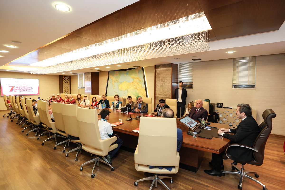 #TürkDünyası'nın buluşma noktası #Samsun

📌 7. Uluslararası Türk Dünyası Bilim ve Kültür Şenliği'ne katılmak üzere Kazakistan, Kırgızistan, Özbekistan, Azerbaycan, Afganistan, Pakistan, Gürcistan, Macaristan, Makedonya, Kosova, Bosna-Hersek, Romanya, Arnavutluk, KKTC, Irak,