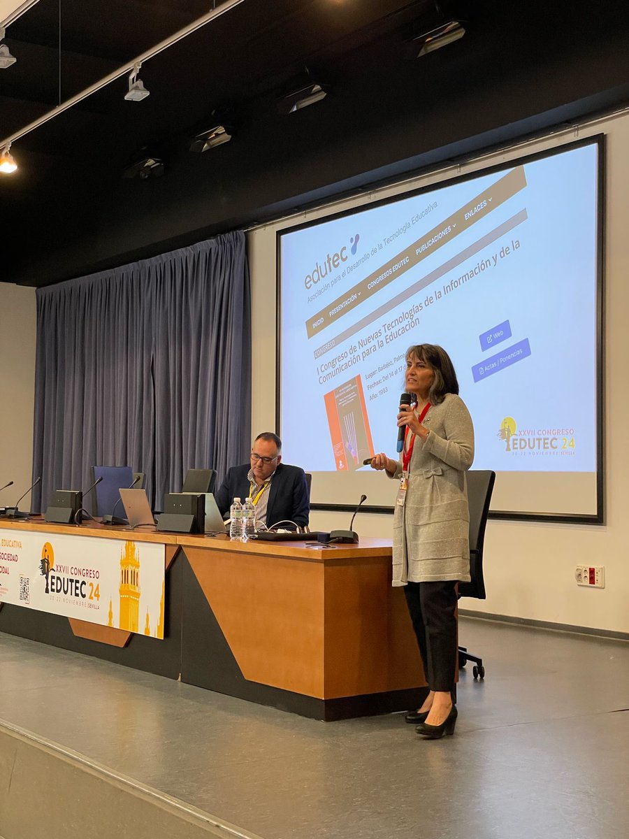 🟡 Comienza la Conferencia Inaugural de #edutec24: "El bosque animado de la Inteligencia Artificial" 🧠🌳 de Mª Paz Prendes Espinosa, Catedrática de Tecnología Educativa. ¡No te la pierdas! 🎓 #InteligenciaArtificial #Educación <a href="/unisevilla/">Universidad de Sevilla</a> <a href="/EducacionUs/">Facultad de Ciencias de la Educación @unisevilla</a> <a href="/DerechoUS/">Derecho U.S.</a> <a href="/FceyeUs/">Facultad Económicas y Empresariales Univ. Sevilla</a> @gidus