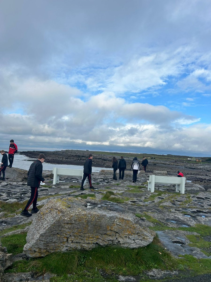 NewportCollege's tweet photo. Second and third year geography students went on a field trip as part of geography week. They visited @doolincaves to see the largest stalactite in Europe, they then went on the local eco trail and visited doolin pier to complete a field study. #geographyweek #etbexcellence https://t.co/b0g5r2fGr4