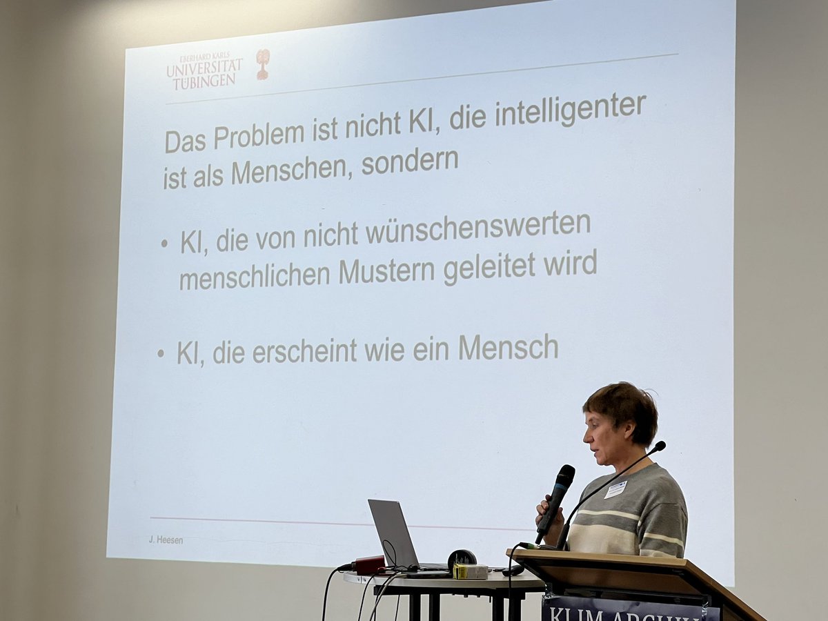 Jessica Heesen auf dem #berlinerarchivtag