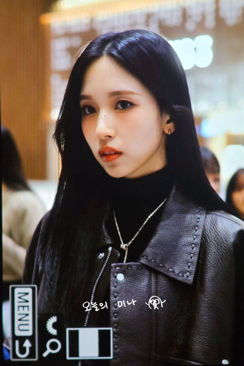 lovemenow_324's tweet photo. 241120 얼굴천재
#TWICE #트와이스 #MINA #미나 #ミナ https://t.co/nd6vWw6Gfv