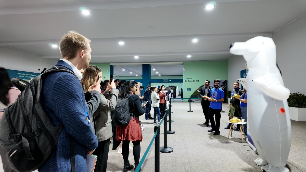 Nuclear4Climate's tweet photo. 👋 Meet the faces of #Nuclear4Climate at #COP29!
Our volunteers are connecting with delegates, sharing how #nuclear benefits our lives—and using 🍌 bananas to explain radiation!
⬇️ How? ⬇️
#NetZeroNeedsNuclear #ClimateAction #TogetherIsBetter https://t.co/EUjULT9gOJ