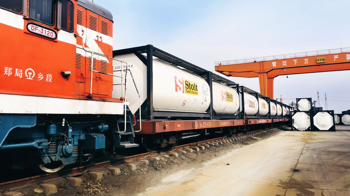 WorldCargoNews's tweet image. ⚫ EXCLUSIVE 🔴 Idle tanks filling up: tinyurl.com/46nba3ax 
#TankContainers #Logistics #LiquidCargo #SupplyChain #WorldCargoNews