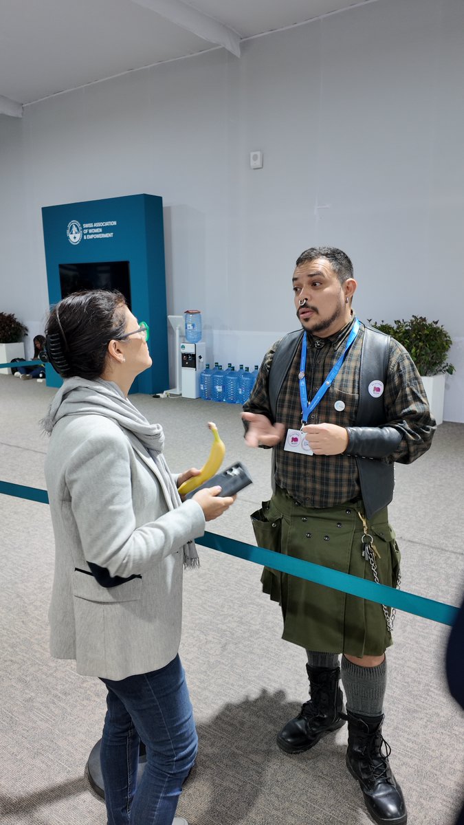 Nuclear4Climate's tweet photo. 👋 Meet the faces of #Nuclear4Climate at #COP29!
Our volunteers are connecting with delegates, sharing how #nuclear benefits our lives—and using 🍌 bananas to explain radiation!
⬇️ How? ⬇️
#NetZeroNeedsNuclear #ClimateAction #TogetherIsBetter https://t.co/EUjULT9gOJ