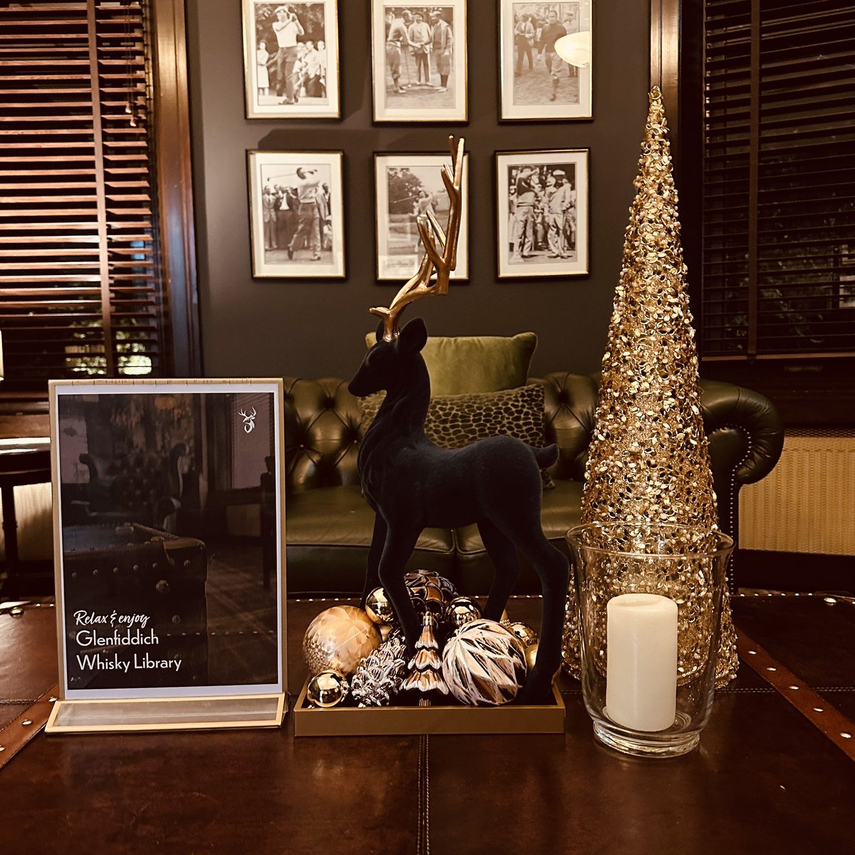 enterkine's tweet photo. Christmas has arrived at the resort! 

We can’t wait to welcome you all this festive season. Thanks @Gormanley for designing and implementing our Christmas transformation. 

#wedochristmas | 🪩🎄⭐️🥂❄️🎁 https://t.co/uDPAhxh4tz
