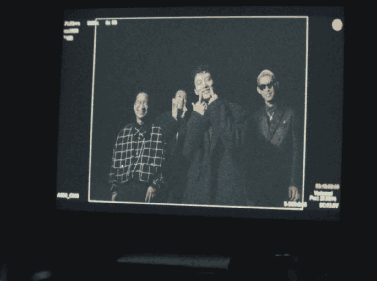 IroriRecords's tweet photo. #gogovanillas #バニラズ
「#Leyline」MVメイキング映像公開🪐
MVと一緒にお楽しみ下さい!
📸Behind The Scenes
https://t.co/XZbwUcYs2F
📹Music Video
https://t.co/rqapnqyf7A
🎧New Album「Lab.」配信中
https://t.co/WzF22rMp0K https://t.co/gJIzcLDqyv