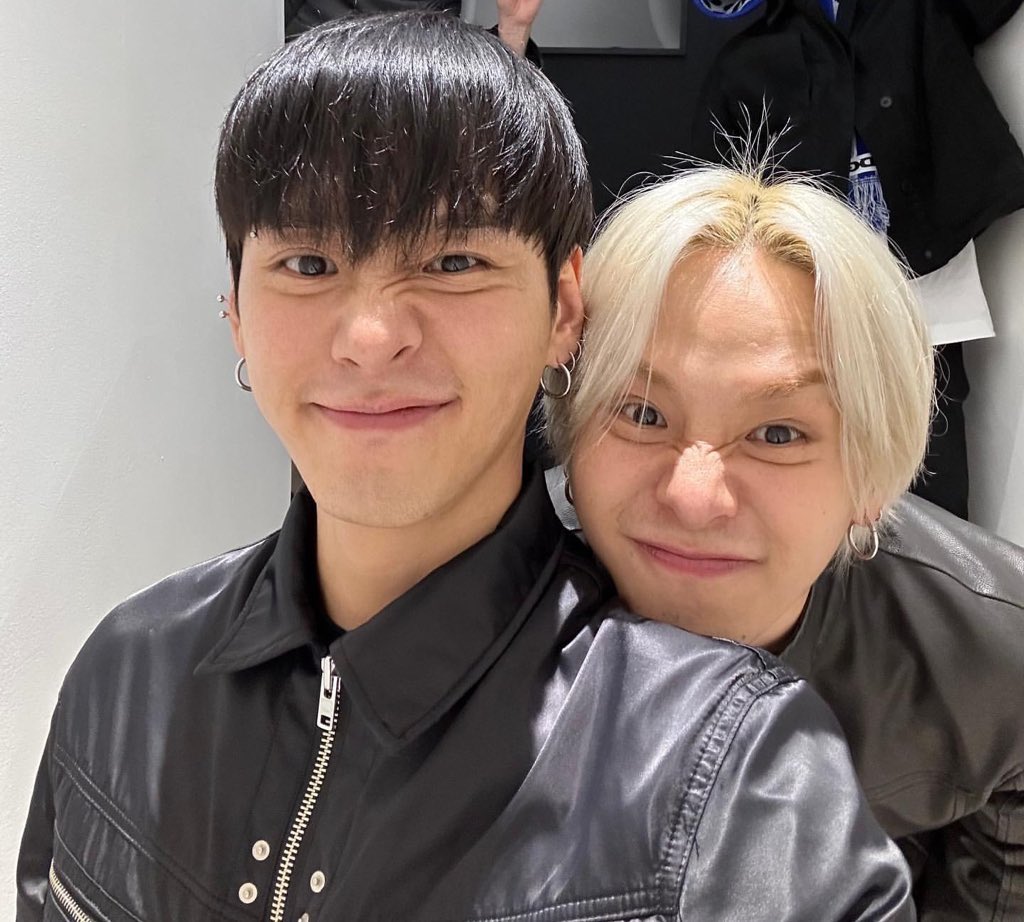 kwon____yd's tweet photo. 드기도니 생일축하한다요🥰 https://t.co/IXvUVq2QPx