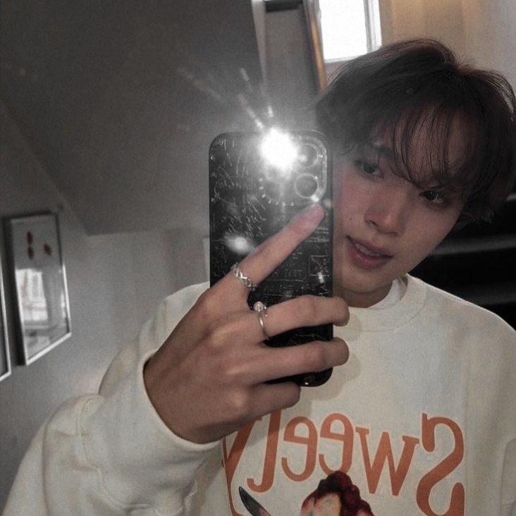 symphrex's tweet image. ⠀⠀⠀⠀

              SNS UPDATE  .ᐟ    ──────────
              11  ╱   2O   ╱  2O24   ⇌  17:58 PHT 
              ❝ Deserve ko muna gawan 
                 sarili ko ng matapang kape. 
                 Pendings, haharapin na kita.
⠀⠀⠀⠀
⠀⠀⠀⠀