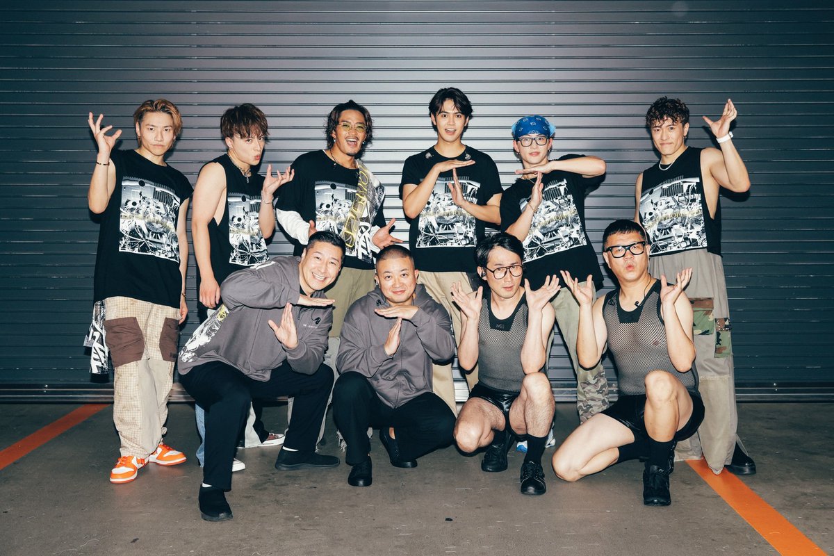 ariyoshinokabe's tweet photo. #有吉の壁 SP
GENERAITIONSコラボありがとうございました🙌

9時まで放送のエリアでは
番組ラストに
#GENERATIONS2_0 ライブのアンコールに
チョコンヌがサプライズ参戦した舞台裏も大公開😳‍
引き続きブレイクアーティスト
＆シン・えいじお楽しみに！

舞台裏完全版はHulu
https://t.co/f60jFlGxXT https://t.co/VqZUCMsPZE