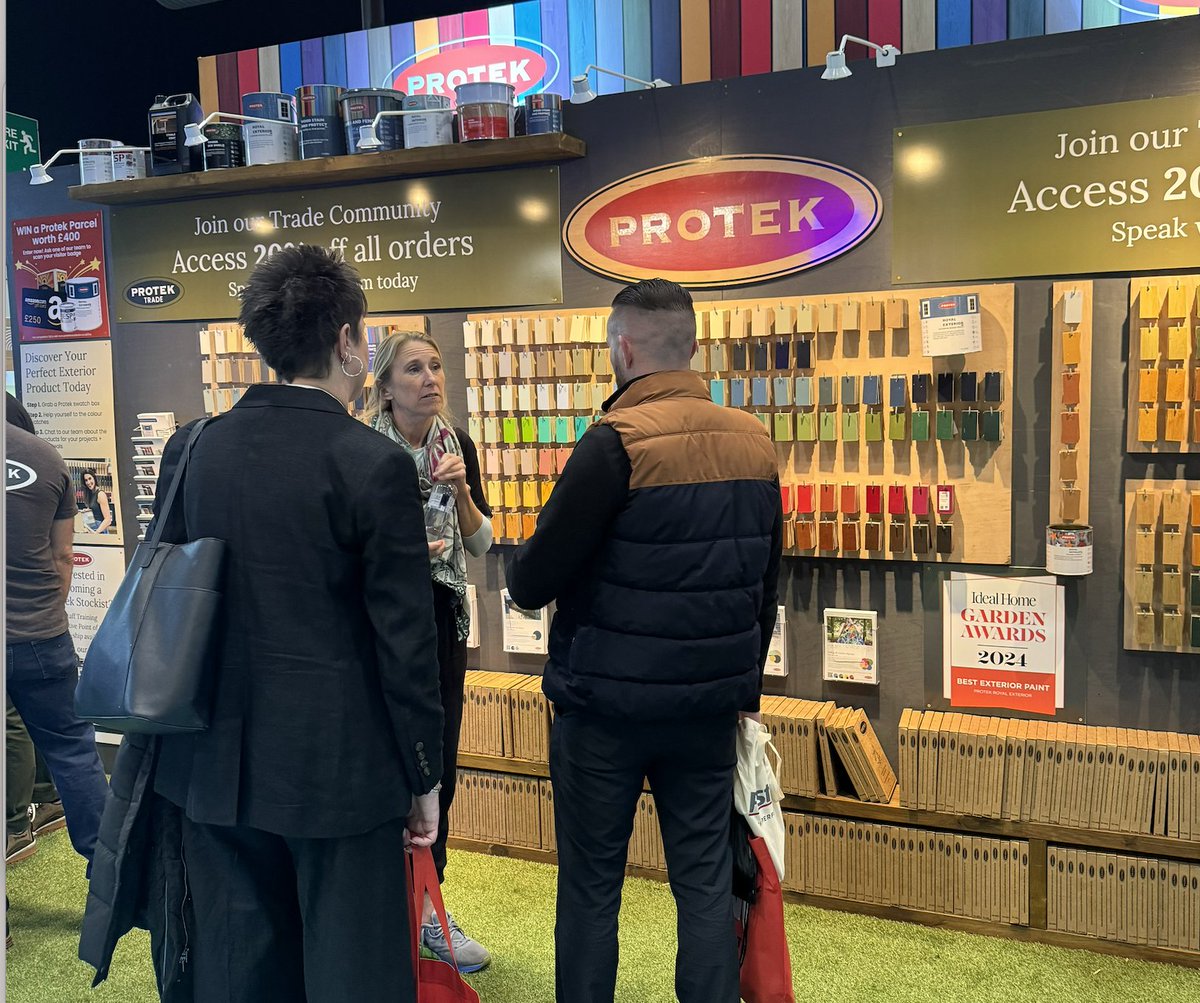 If you are attending The Painting and Decorating Show today please pop over to Stand 18a.  Our friendly team are looking forward to meeting you all .....plus don't forget to enter our competition to win a £400 Protek parcel.
