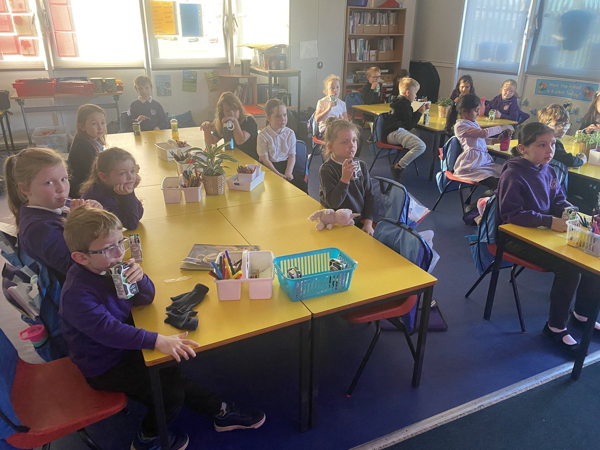 BoghallPSch's tweet photo. P3 continued their #WorldChildrensDay celebrations by watching a Celebration Film hearing how rights are protected and promoted in schools across West Lothian. We then discussed how this happens in Boghall Primary. @WL_UNCRC https://t.co/0hWETGpp11