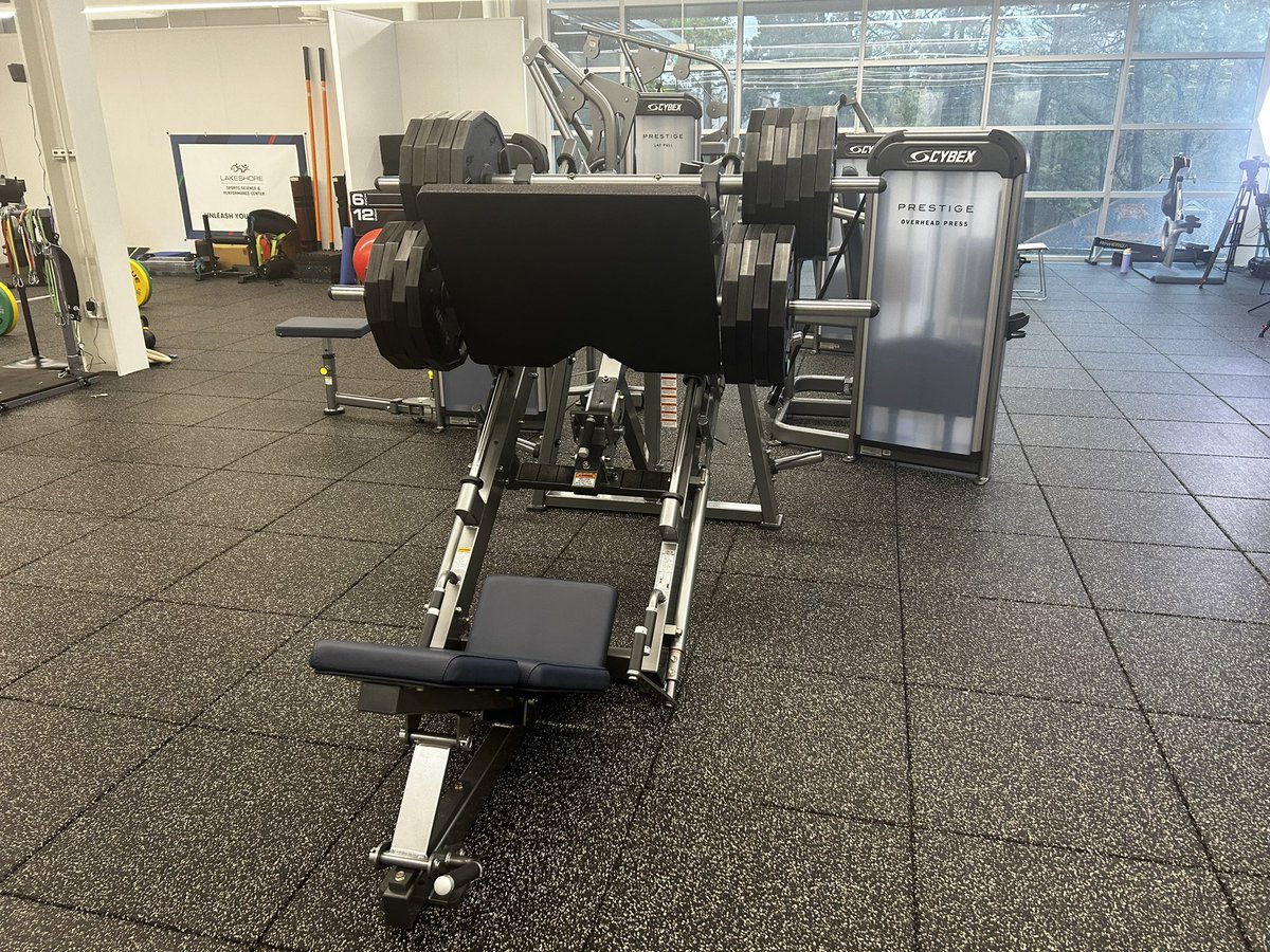 FlanaganPerform's tweet image. Shipping out. Another outstanding day 🙌🏻 yesterday with the crew. DEXA, RMR, and the VO2 (sprinkled in with some leg presses) 

Their attention to detail is nothing short of incredible.