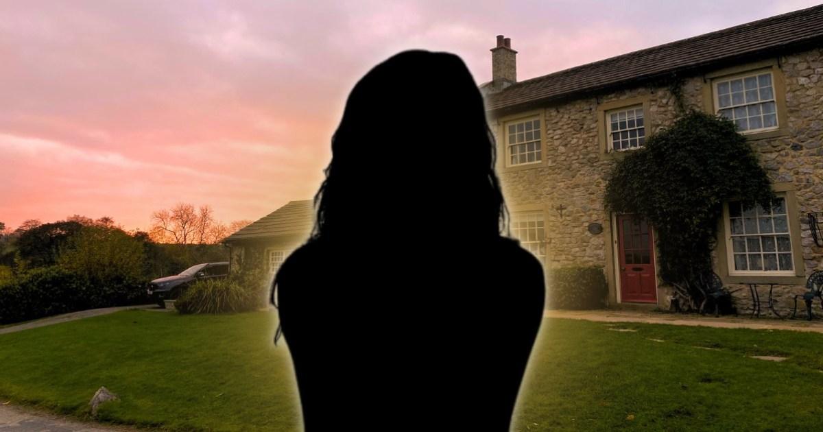 Emmerdale character with most shocking ever exit returns – despite being dead metro.co.uk/2024/11/20/emm… #emmerdale