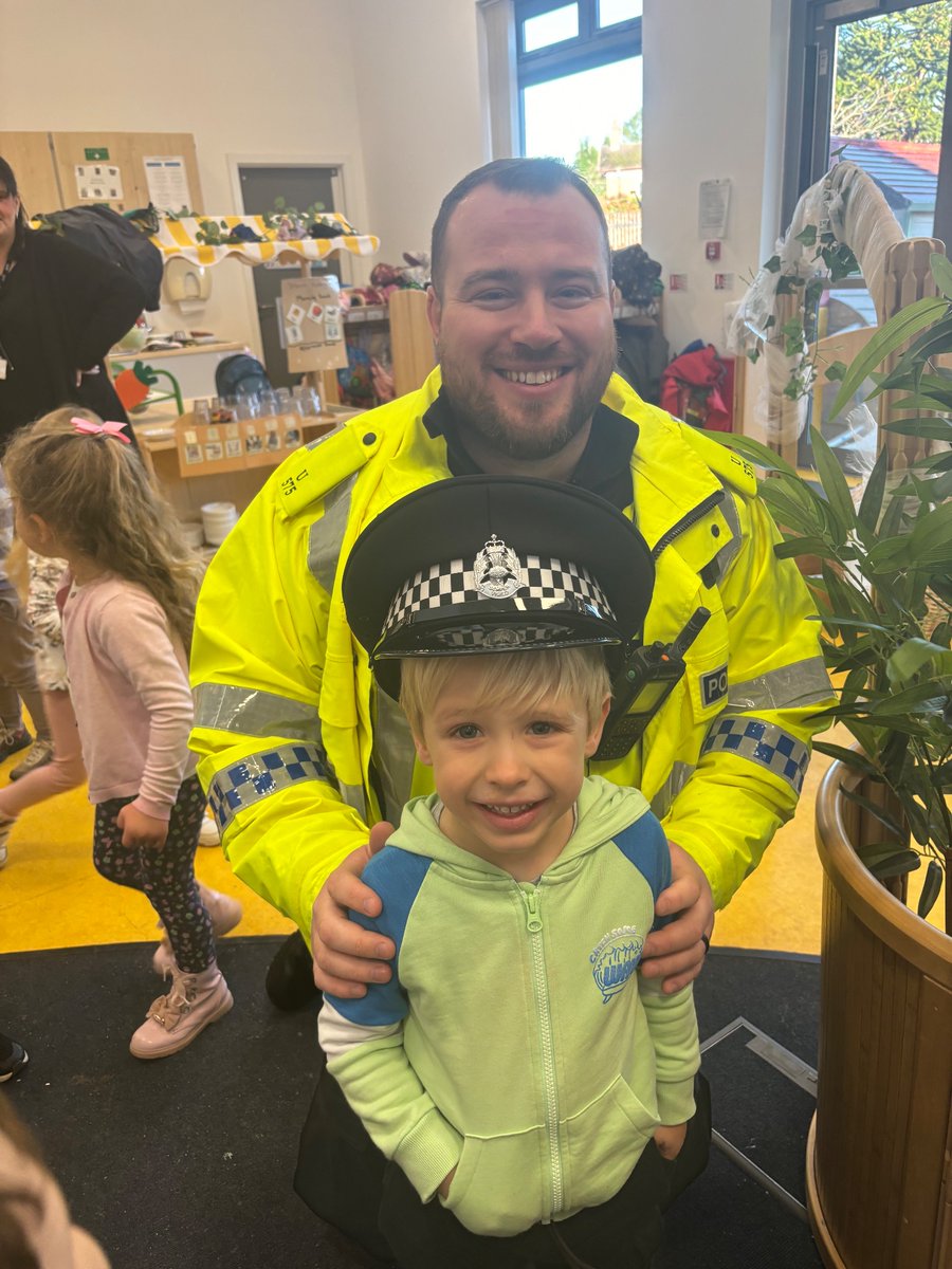 Alloway Early Years Centre tweet media