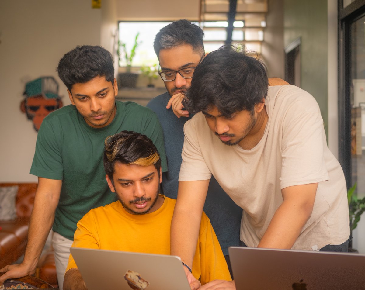 clearlysid's tweet photo. some shots from a mini work + wine getaway trip with the gang last week. beautiful clicks by @Sarve___tanvesh,  mediocre ones by me 🙈

we should do more of these every now and then! once every quarter? https://t.co/CcJNAJ41rm