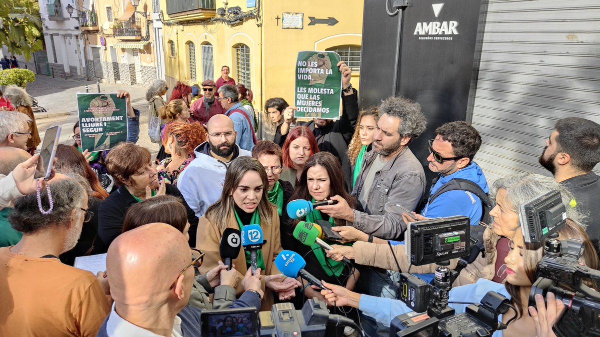 Sara Llobell tweet media