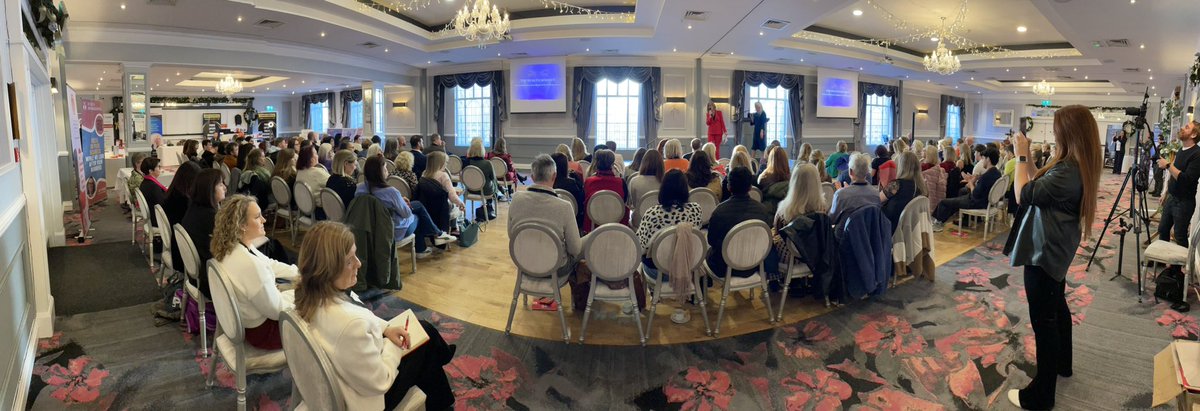 Place packed again this year. Well done Sam. #gonnaneedabiggerboat #SocialMediaFest