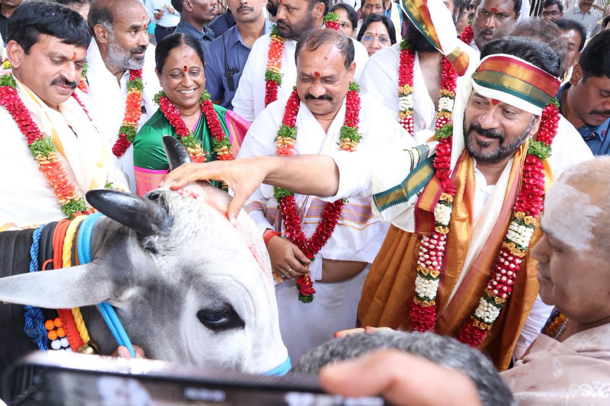 Revanth Reddy tweet media