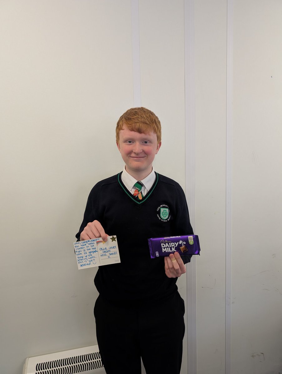 misstandy2's tweet photo. Congratulations to my fantastic year 10 geographers Ollie and Poppi for being chosen as pupils of the half term. Your hard work does not go unnoticed! (Poppi is camera shy but is working hard as usual). #TeamPYD #FutureGeographers πππ https://t.co/mbwLFoY27C