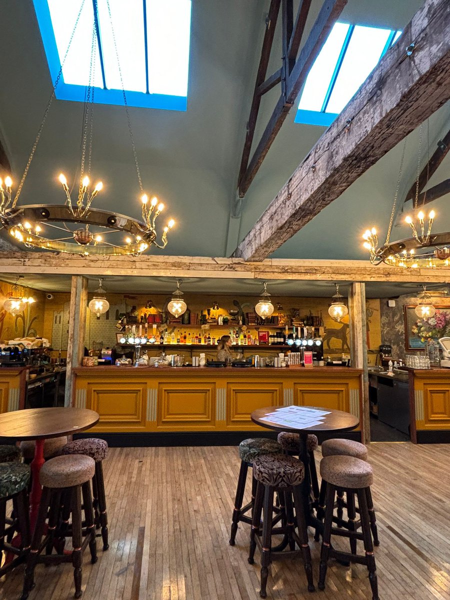 Alex Reilley tweet media