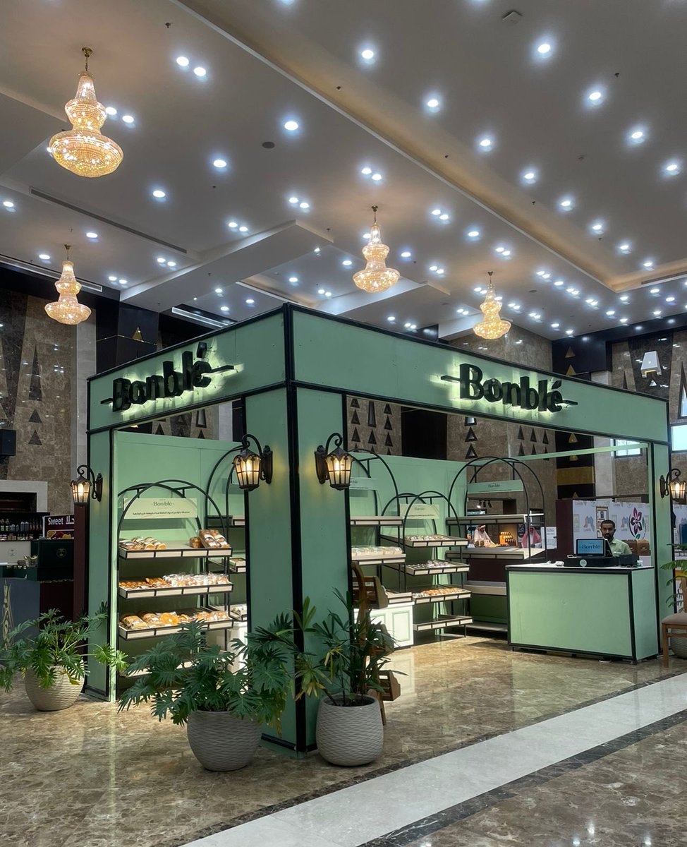 مخبوزات صوامع و بون بيلي متواجدين بقوة 
في #مهرجان_الزهور_بالرس 🤩✨

فرصتكم بالزيارة لا زالت متاحة ⏳
#زهور_الرس #القصيم #الرس