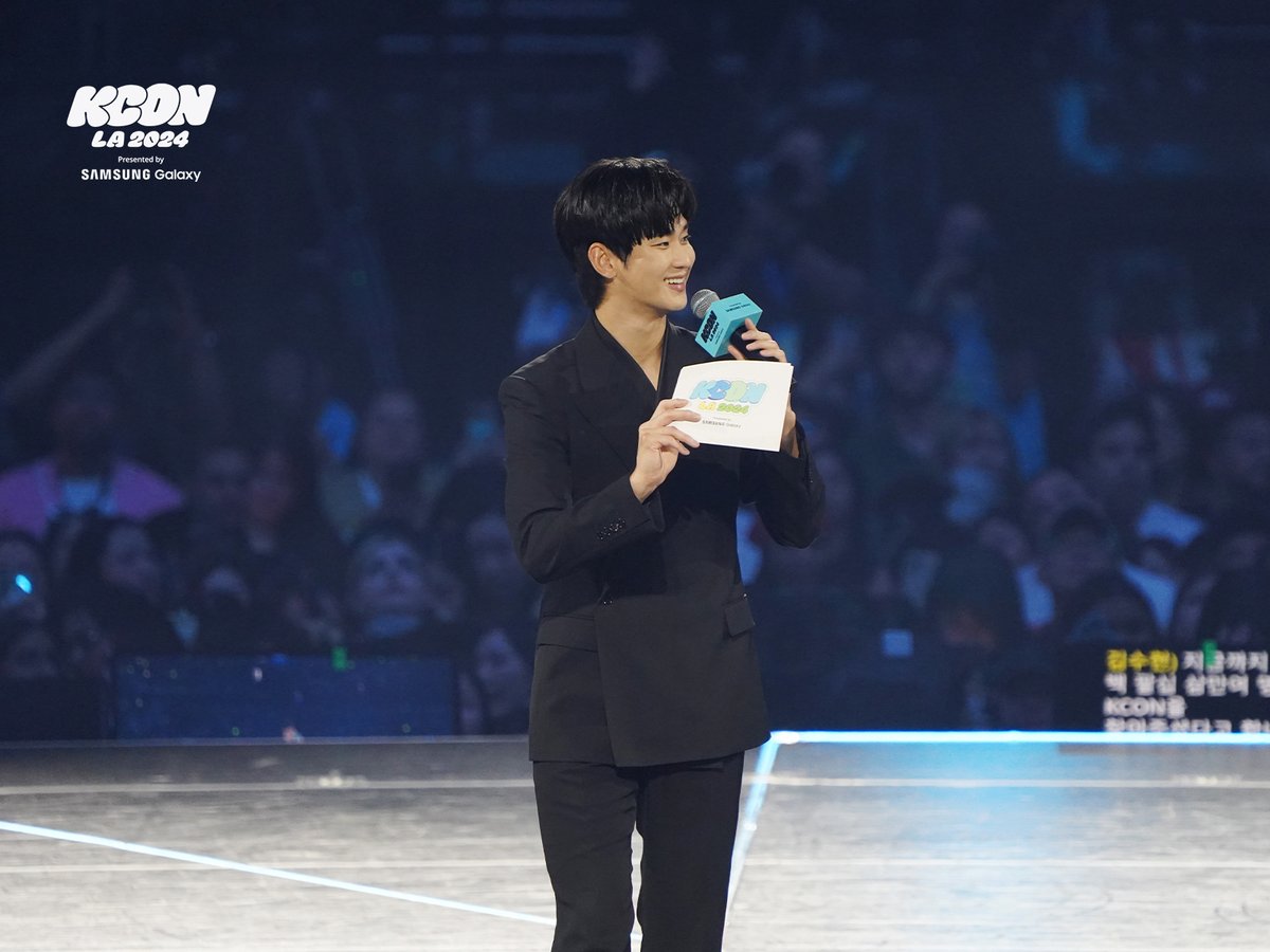 kconusa's tweet photo. [#KCONLA2024] RECAP PHOTO DUMP 🚛 📸
 
𝗗𝗔𝗬 𝟯 HOST #KimSooHyun 

💙 𝐌 𝐂𝐎𝐔𝐍𝐓𝐃𝐎𝐖𝐍 
📍 https://t.co/Tc1cN9yUhb Arena

-
🎈 JUL 26-28
📍 https://t.co/Tc1cN9yUhb Arena, LA Convention Center, GILBERT LINDSAY PLAZA

✨Let’s #KCON! https://t.co/zoDR2vZDkA