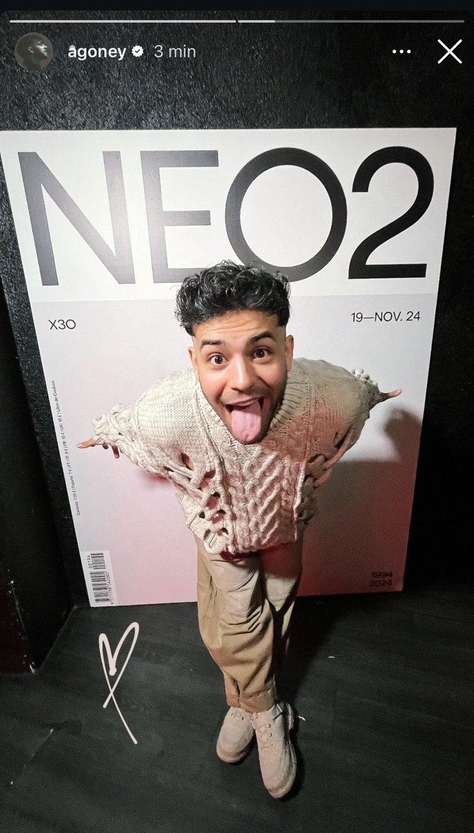 StoriesAgoney's tweet photo. Agoney stories 🎥 20.11.24 #Agoney #neo2magazine 🎂🎉 https://t.co/x1PKI75ycS