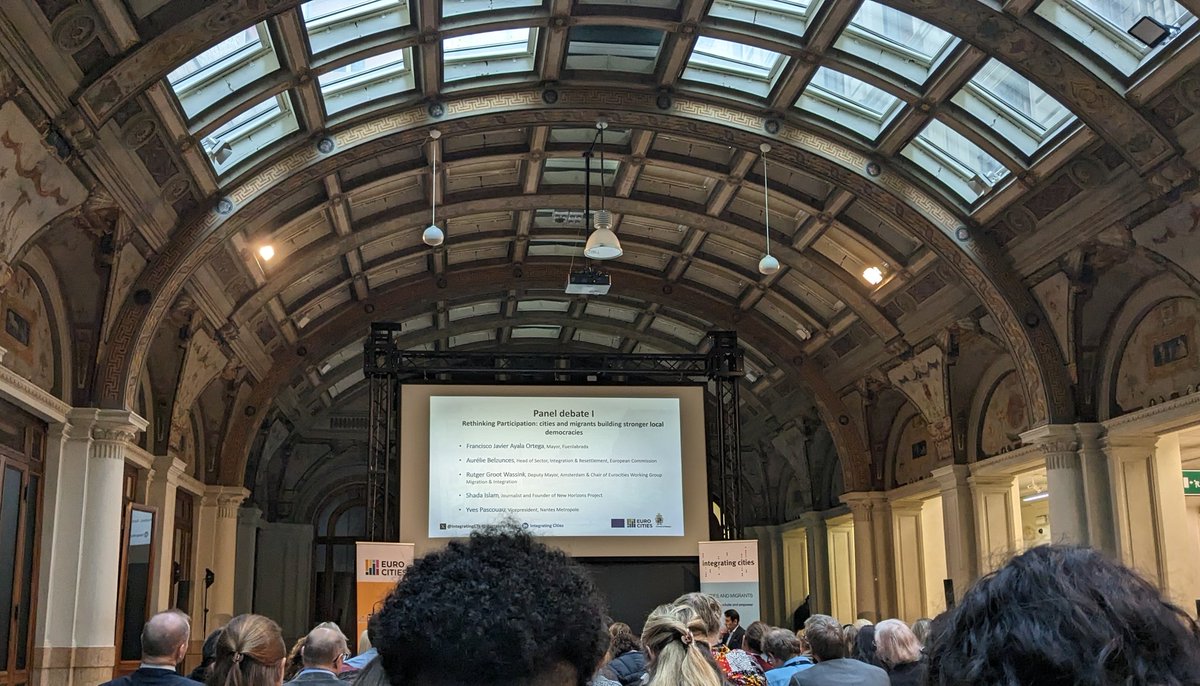 cotterell_v's tweet photo. The 11th @IntegratingCTs Conference hosted by the City of Bologna kicks off with a strong message: No future and no democracy without cities and migrants! https://t.co/bu0TnxU6iH