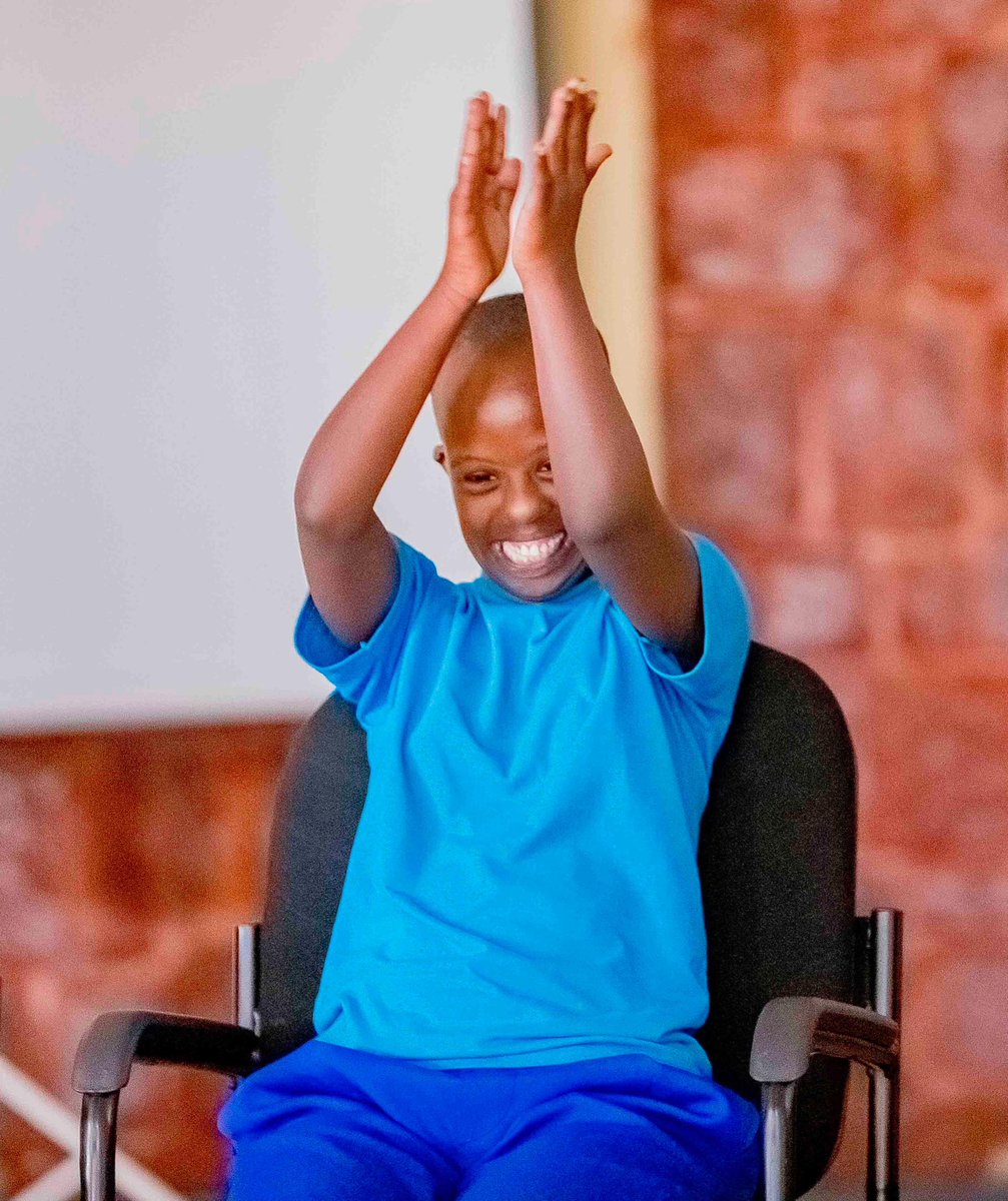 Rwanda Paralympics (@npcrwanda) on Twitter photo #NPCRWANDA kubufatanye na <a href="/unicefrw/">UNICEF Rwanda</a> ,kuri uyu wa Gatatu Bakomereje ibikorwa
Byāubukangurambaga bwo kwamagana Ihohoterwa rikorerwa abana bafite Ubumuga bwo mu mutwe biciye mu Mukino wa Boccia mu karere ka <a href="/HuyeDistrict/">Huye District</a> . #NPCRWANDA kubufatanye na <a href="/unicefrw/">UNICEF Rwanda</a> ,kuri uyu wa Gatatu Bakomereje ibikorwa
Byāubukangurambaga bwo kwamagana Ihohoterwa rikorerwa abana bafite Ubumuga bwo mu mutwe biciye mu Mukino wa Boccia mu karere ka <a href="/HuyeDistrict/">Huye District</a> .
