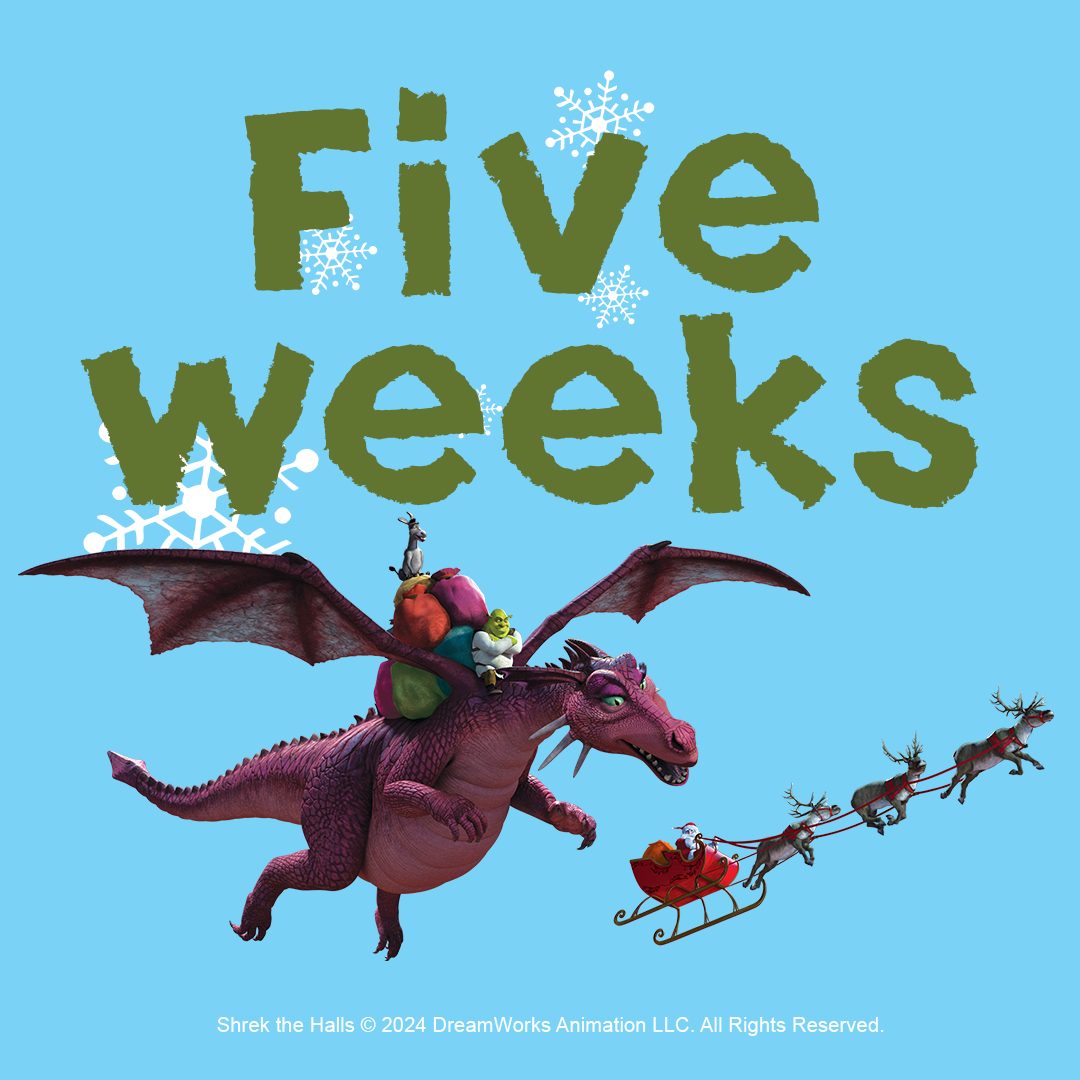 ShreksAdventure's tweet image. Who needs a sleigh when you’ve got a dragon to light up the night sky? Only five weeks until Christmas! 🙌 
#ShrekChristmas