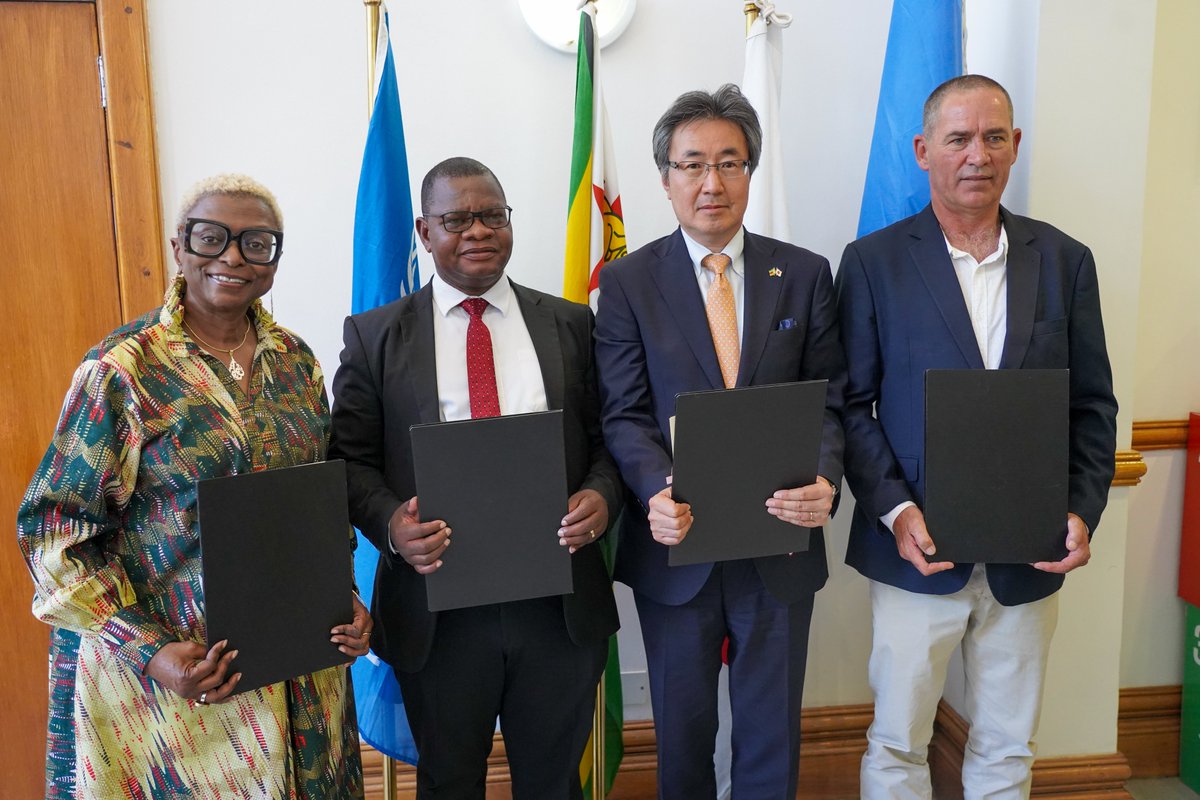 WFP Zimbabwe (@wfp_zimbabwe) on Twitter photo Grateful to the Government of Japan🇯🇵 for stepping up with a ¥792,000,000 (approx. US$5.1M) contribution to <a href="/WFP/">World Food Programme</a>!
This funding will bolster climate resilience and sustainable agriculture for 37,000 smallholder farmers in Zimbabwe. Grateful to the Government of Japan🇯🇵 for stepping up with a ¥792,000,000 (approx. US$5.1M) contribution to <a href="/WFP/">World Food Programme</a>!
This funding will bolster climate resilience and sustainable agriculture for 37,000 smallholder farmers in Zimbabwe.