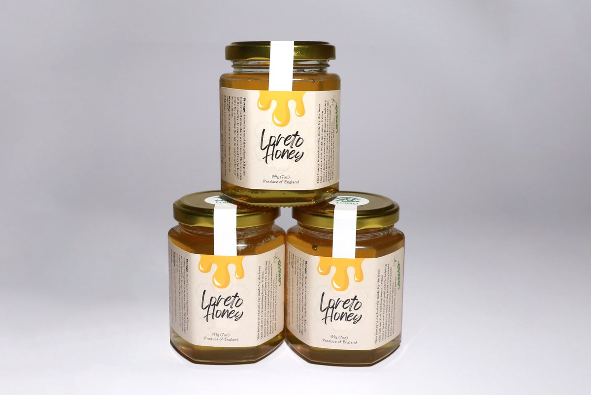 Our bees have been incredibly hardworking this year, producing over 100 jars of honey. To learn how they prepare for winter, check out our latest news 
🔗 tinyurl.com/yj5j7rvb. 🐝🐝🐝
#loretosustainability #bees