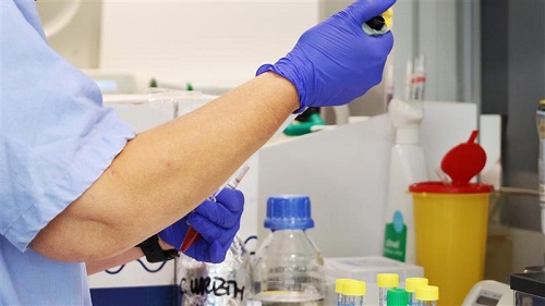 L'<a href="/hospitaldelmar/">Hospital del Mar</a> i el Laboratori de Referència de Catalunya participen, conjuntament amb el <a href="/CSC_Consorci/">CSC</a>, en el projecte <a href="/RaDARPPI/">RaDAR</a> d'innovació en detecció ràpida de resistències als #antibiòtics

<a href="/DibiXarxa/">Dibi· Xarxa de diagnòstic biomèdic i per la imatge</a> <a href="/jhorcajada/">Juan Pablo Horcajada</a> <a href="/MilaMontero7/">Mila Montero</a> <a href="/bruizmontasell/">Bonaventura Ruiz Montasell</a> 

hospitaldelmar.cat/ca/noticies/vi…
