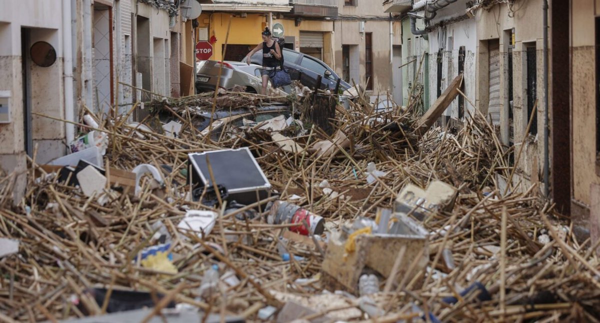 ‼️ Tres semanas tras la catástrofe provocada por la #DANA, las necesidades de la población afectada van cambiando 

Seguimos actualizando la información sobre la respuesta de entidades nacionales y valencianas a las necesidades de cada momento ⤵️

cvongd.org/es/noticias/co…