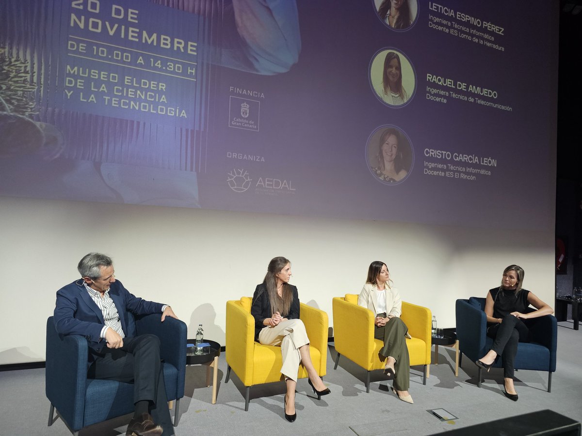 Continuamos con el panel 2: formación y empleo en un mundo digitalizado