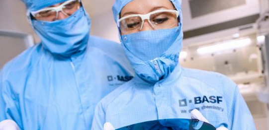 🌿 <a href="/BASF/">BASF</a>’s TripleS framework assesses over 50,000 products on resource efficiency and climate impact, aiming to exceed 50% sustainable product sales by 2030. Learn more: lmy.de/Wwvlg #SustainableFuture #Innovation #TripleS