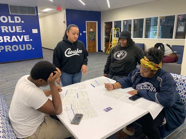 ECSUIP's tweet photo. Recap of yesterday’s (Day 2) highlights - International Education Week 2024.

"Passports and Pizza" was a fun &amp; successful event where several students completed passport applications. A drawing was held where two students won a 'free passport.' #HBCU #ECSU #IEW2024 #LetsGoGlobal https://t.co/nYP54PIPmj