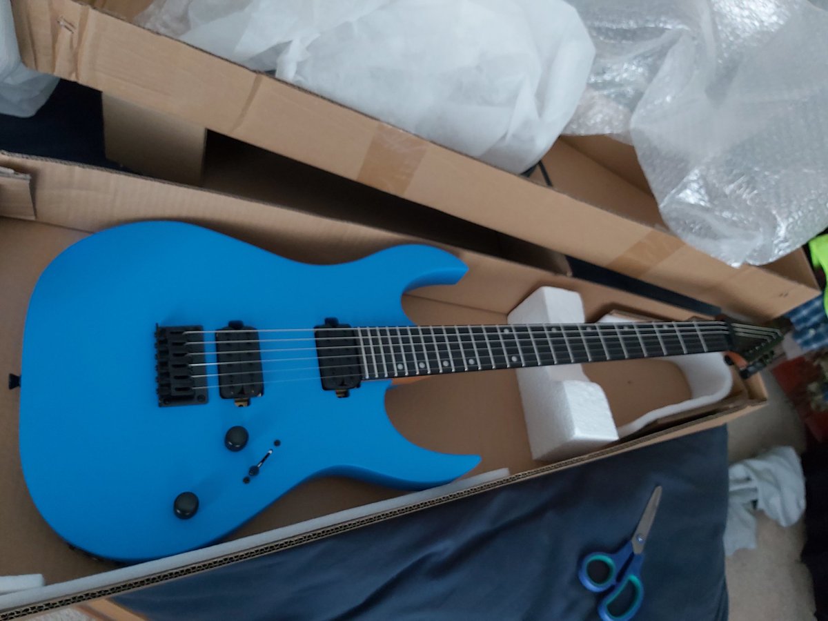 New guitar for my birthday! #guitar