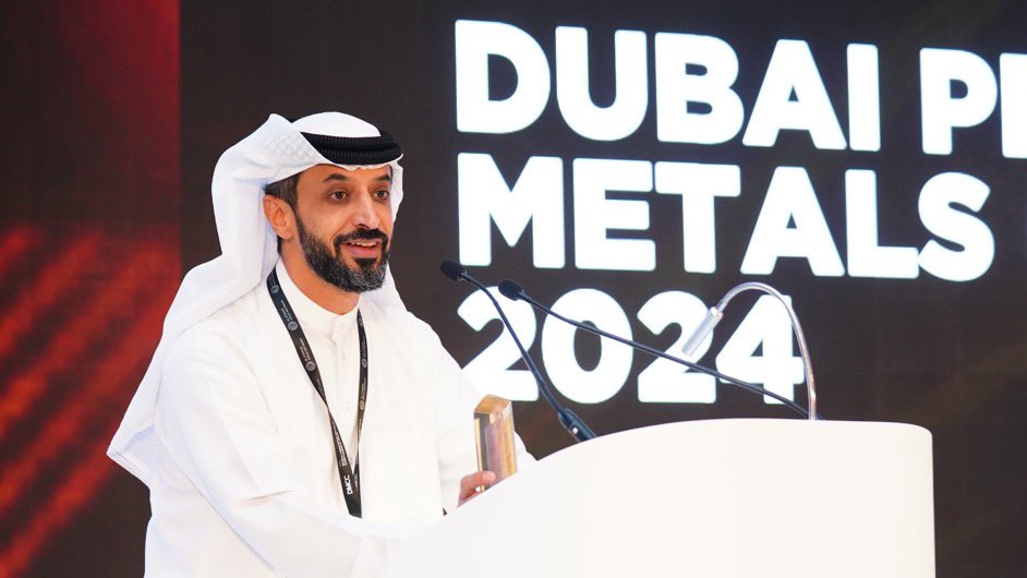 OPF_Ug's tweet photo. Speaking at the 12th #DPMC2024 at JAFZA One Convention Centre, @DMCCAuthority Executive Chairman &amp; CEO @ahmedbinsulayem emphasized DMCC’s pivotal role in positioning Dubai as a global hub for precious metals trade, powered by innovation &amp; strategic partnerships.

📸@DMCCAuthority https://t.co/yUwXjl9DkA