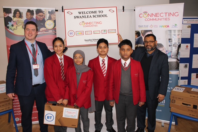 TowerHamletsNow's tweet photo. We joined @EastEnd_CF &amp; @bt_uk at Swanlea School to donate laptops to pupils as part of our partnership Connecting Communities project to help tackle the digital divide. Thanks to all of our partners who help to get families online👩🏾‍💻
@MaiumMiah @LETTA_Trust @HarcaPoplar https://t.co/F0Dq0TaUF0