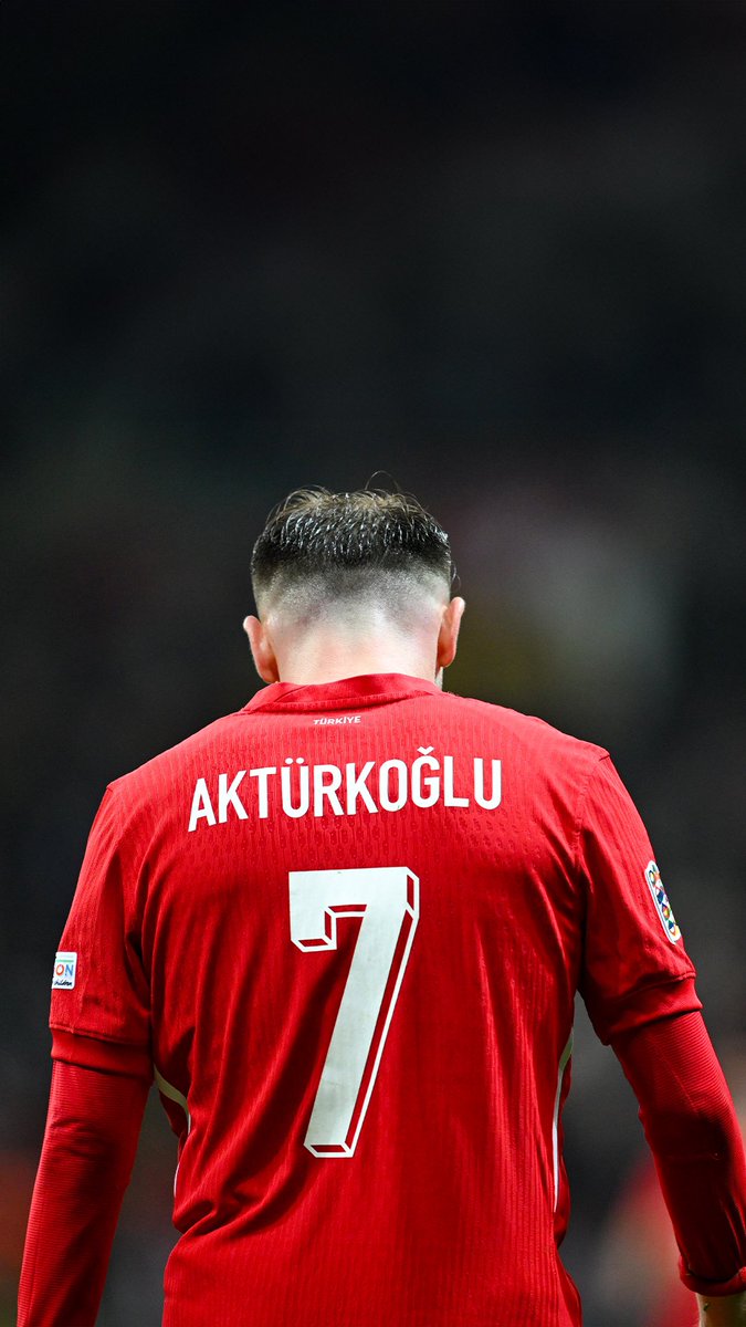 35Brnvl's tweet photo. 7 penaltının hepsini gole çeviren Orkun dururken.
Kerem Aktürkoğlu 6 penaltının 3’ünü kaçırmana rağmen ısrarla topun başına geç ve kaçırınca tribe gir.
Bu iş twitch yayınlarında ergen muhabbeti yapmaya benzemez.
Karadağ - Türkiye
#Galatasaray
#Fenerbahçe
#Beşiktaş
#UNL
#MNETUR https://t.co/M4JAfFDz17