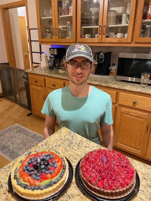 WLitza's tweet photo. idk why I like trying to look as awkward as I can in pictures sometimes https://t.co/XhI8Lan3SR