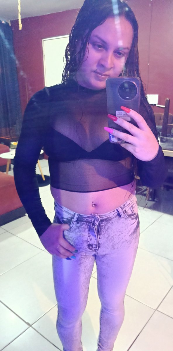 MishelleIngrid's tweet photo. --> ❤️  &amp; Te Invitó Una 🍻🔥🤗😋😅🤣
#FollowMe https://t.co/bTcfadW28V