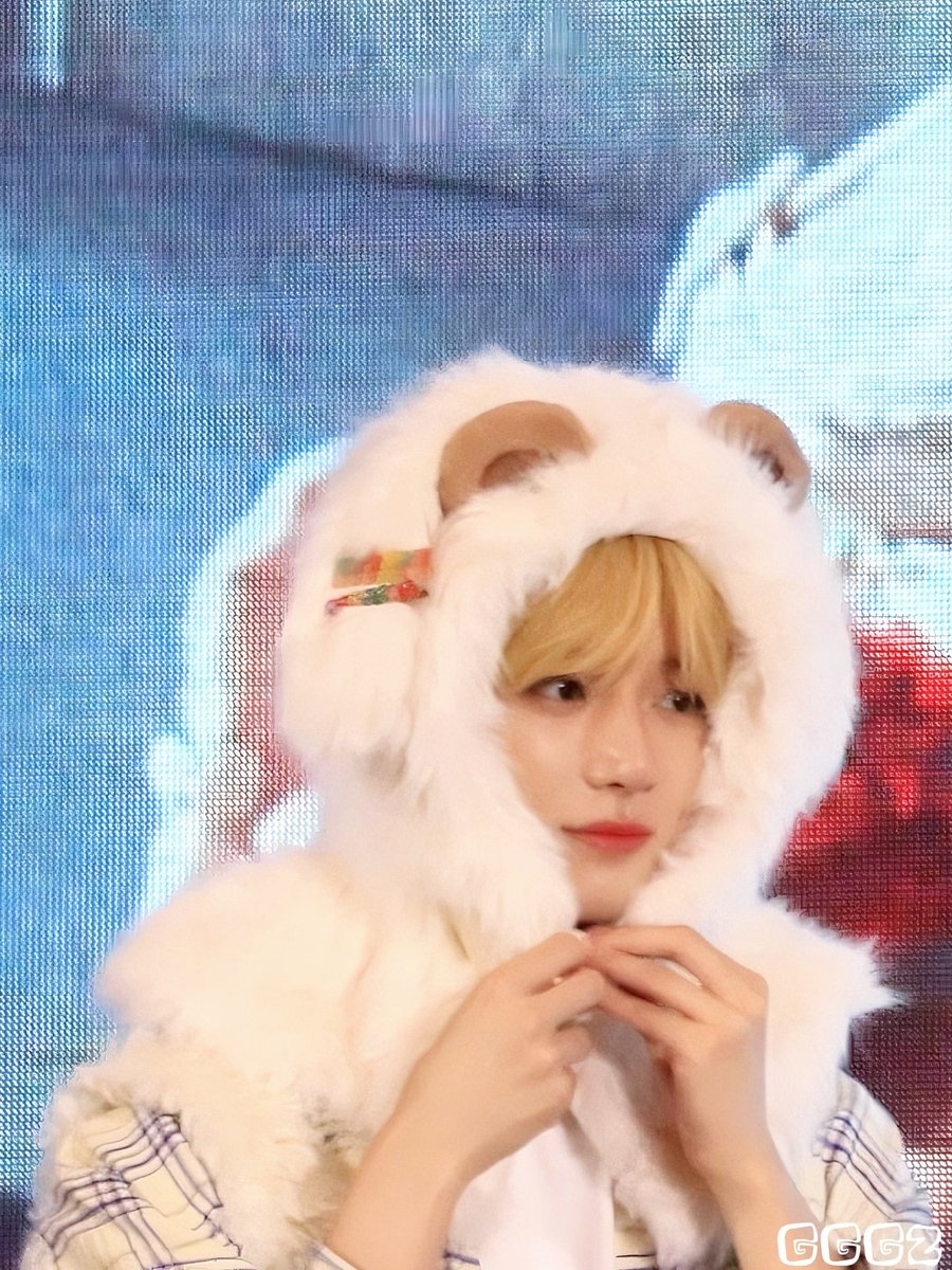 miuutxt's tweet photo. Oh you thought this was bamgeut? No bitch it's beomgyu https://t.co/54WU93RrRH