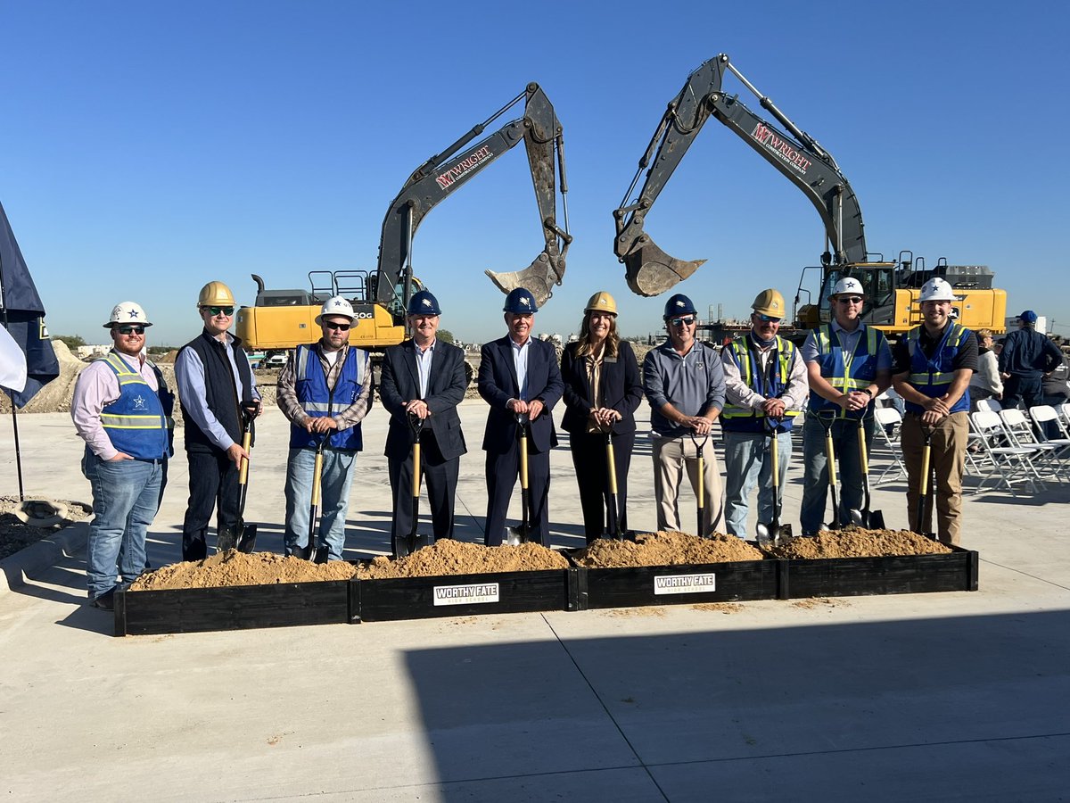 nstar2012's tweet photo. Yesterday was a great day for Royse City ISD, Northstar, and our partners as we celebrated the ground breaking of Worthy Fate High School. Congratulations to Kevin Worthy, and to the students of Royse City! https://t.co/msbFh9334N