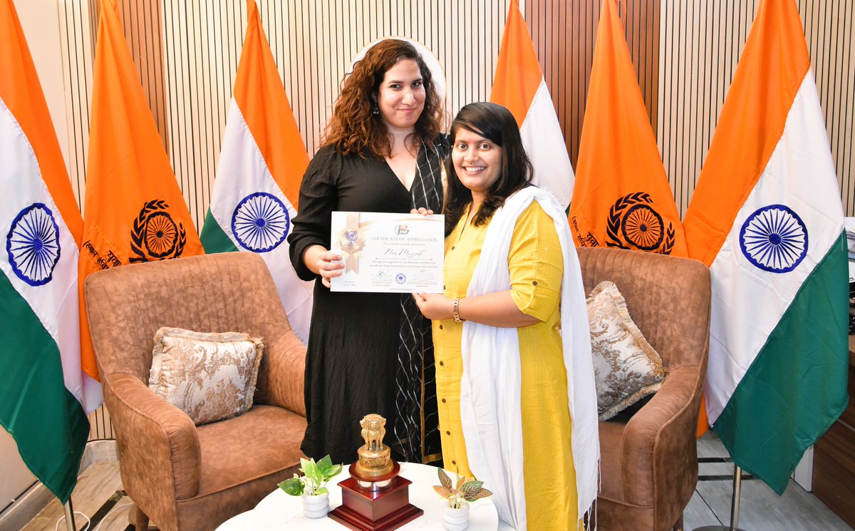 Parvati Jangid Suthar #SisterofSoldiers 🇮🇳 tweet media