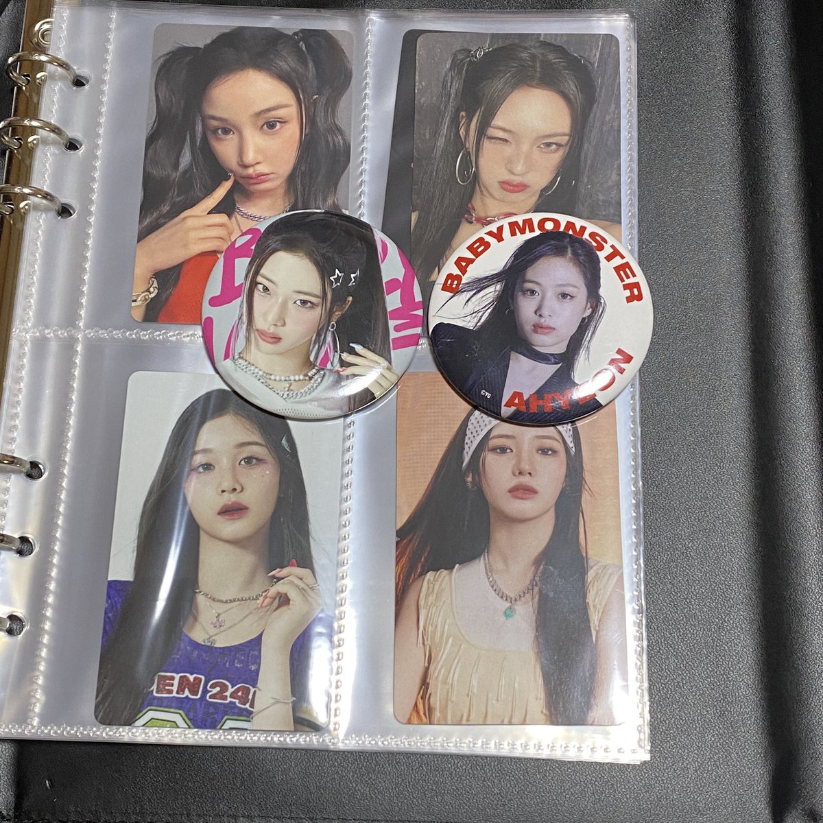 求　ローラ、アサ
譲　アヒョン ルカ チキタ パリタ ローラ

郵送でのお取引
心当たりがございましたらお気軽にお声がけください！

缶バッチ　ベビモン　交換　drip ポップアップ