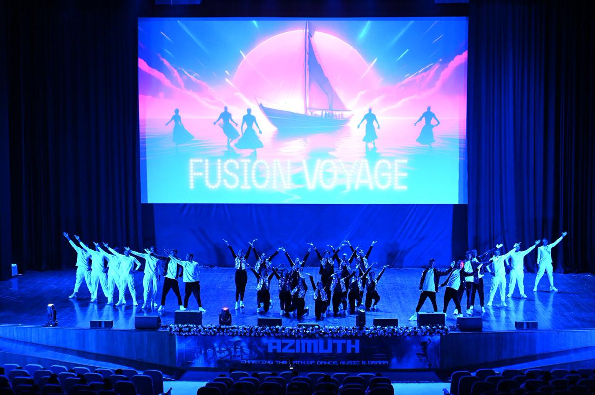 IN_NavalAcademy's tweet image. #ShapingFutureNavalLeadership
✨ A spectacular cultural showcase 🌈 #Azimuth AT-24 by the Passing Out Courses and cadets of #INA left the Station Ezhimala audience spellbound. With enchanting melodies 🎶, captivating dances, and vibrant performances 🎭, the event was truly…